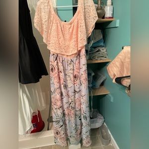 Spring / summer floral maxi dress